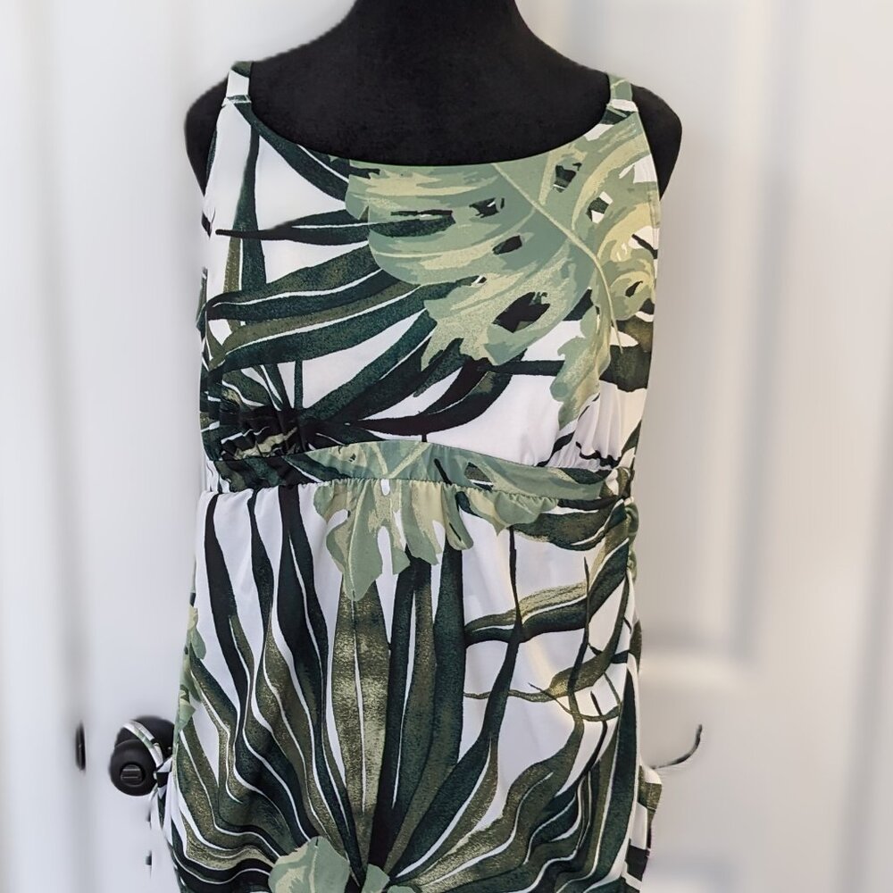 Cacique by Lane Bryant Grand Palms Green White Hawaiian Print Swimwear Size 18